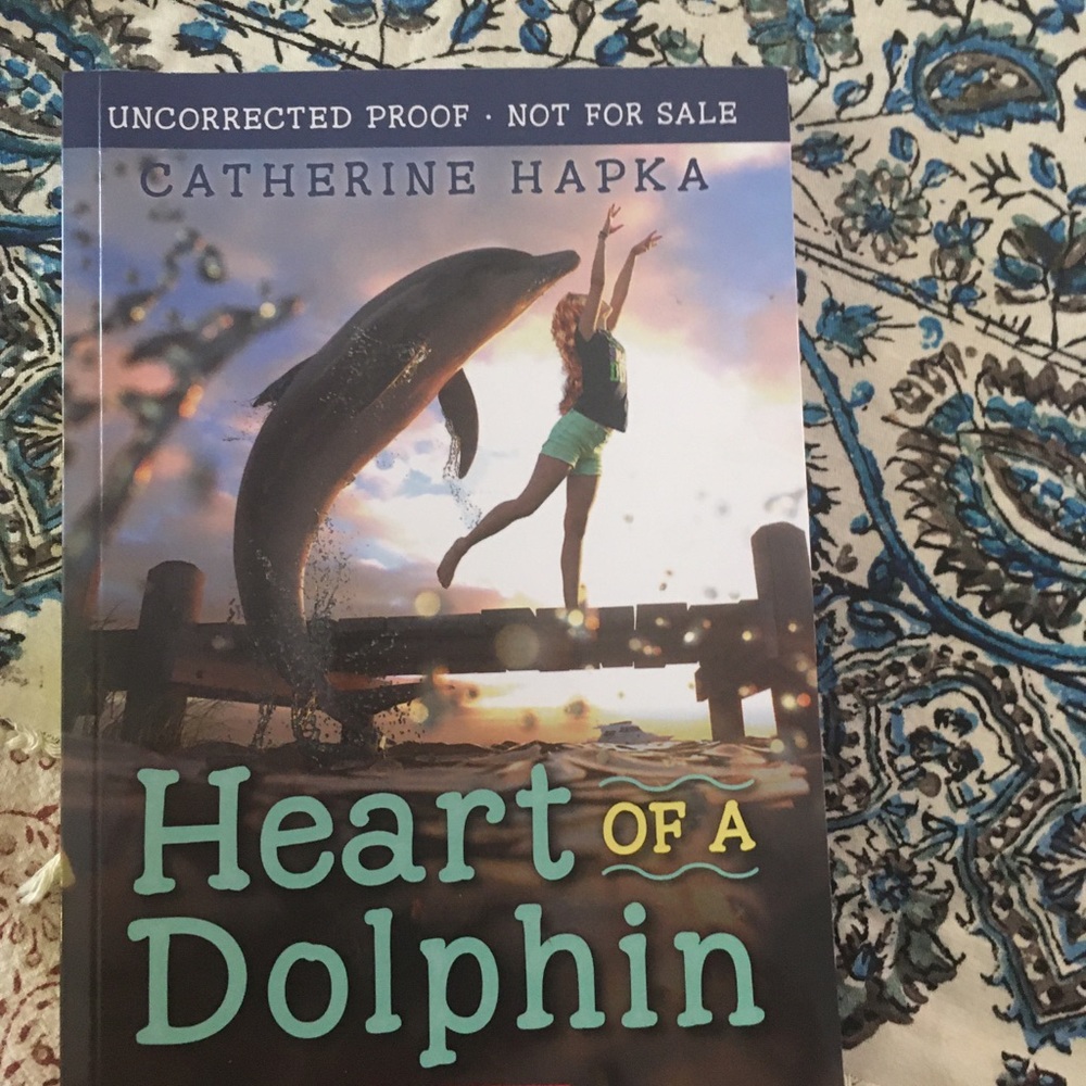 Heart of a Dolphin Chapter Book